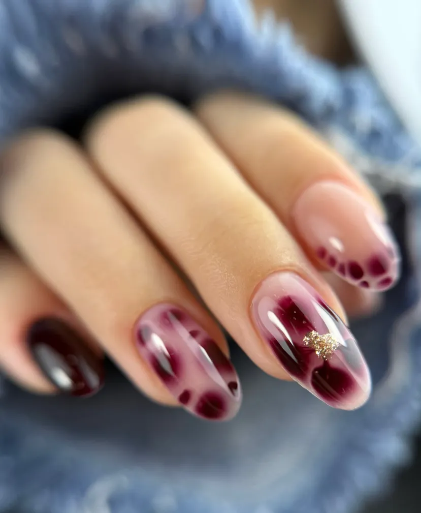Bordo leopar desenli nail art – Alara Nail Bar Instagram